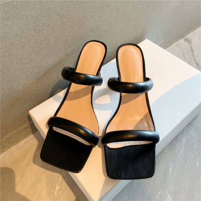 Sandalias negras hinchadas Tacones Zapatos acolchados de dos correas
