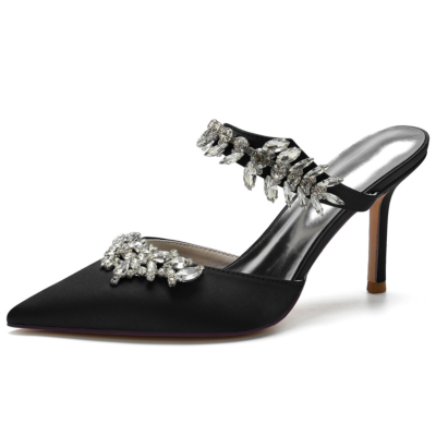 Zapatos de boda de satén negro con punta estrecha y tacón de aguja con diamantes de imitación