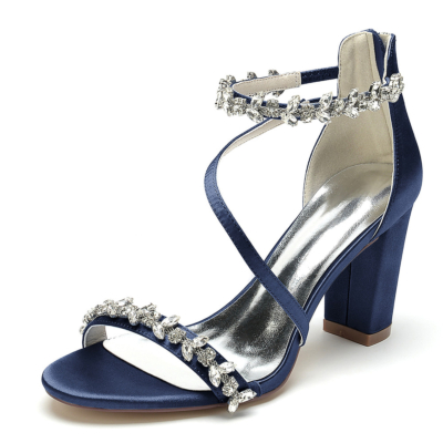 Sandalias de satén con correa cruzada y pedrería de tacón grueso azul marino Vestidos Sandalias de fiesta Zapatos
