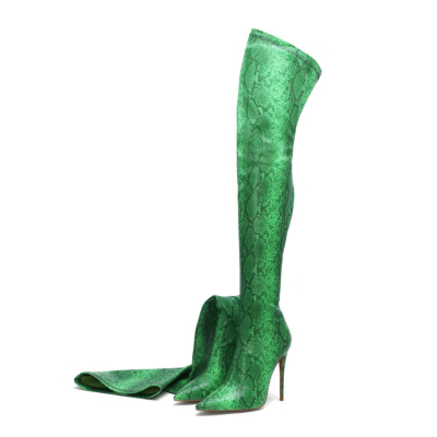 Botas sobre la rodilla tacones de aguja en punta con relieve de serpiente de moda verde