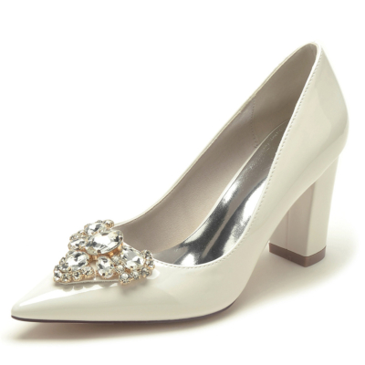 Beige Jeweled Block Heel Wedding Pumps Vestidos de novia Zapatos con punta cerrada