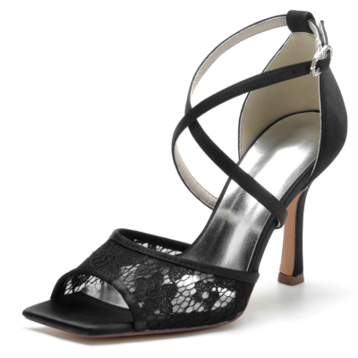Sandalias de tacón de aguja con correa cruzada de encaje negro Zapatos de boda