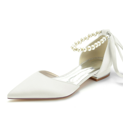 Zapatos planos de satén con correa en el tobillo de perla marfil para el trabajo con punta estrecha D'orsay