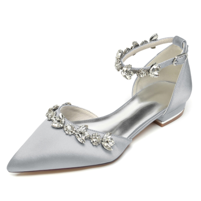 Zapatos planos de boda con correa en el tobillo y diamantes de imitación en punta plateada