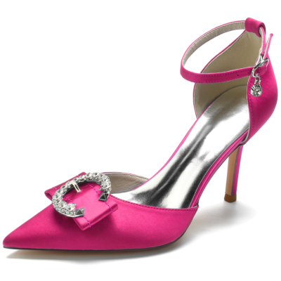 Zapatos de tacón de satén con hebilla circular de pedrería magenta y correa en el tobillo Zapatos D'orsay