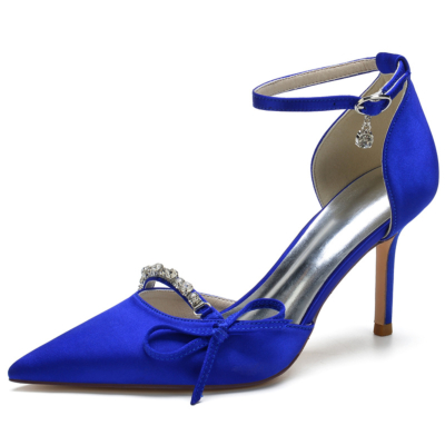 Zapatos de boda de tacón de aguja con punta en pico y correa de tobillo de satén azul real
