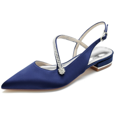 Zapatos planos con tiras cruzadas de satén azul marino para baile