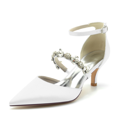 Zapatos de tacón de satén blanco D'orsay para boda con correa de cristal