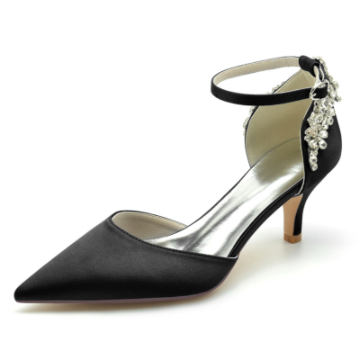 Zapatos de tacón de gatito con correa de tobillo enjoyada de satén negro D'orsay Heels
