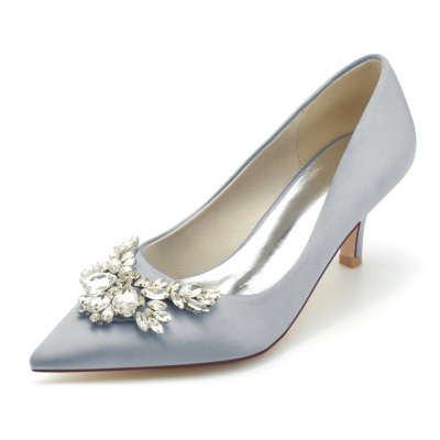 Zapatos de tacón con pedrería de satén gris Bombas de punta estrecha para bodas Tacón de gatito