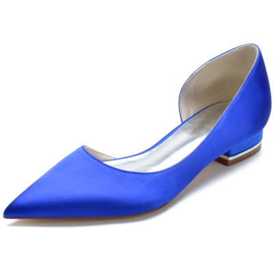 Zapatos planos de punta estrecha de satén azul real