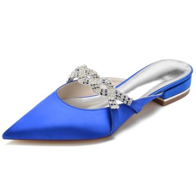 Zapatos de mula de boda planos de joyería con punta en punta de satén azul real