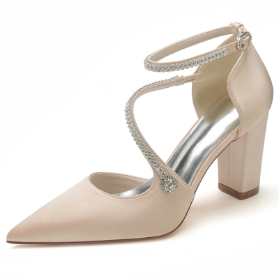 Zapatos de boda de tacón con correa en el tobillo y diamantes de imitación con punta en punta de satén color champán