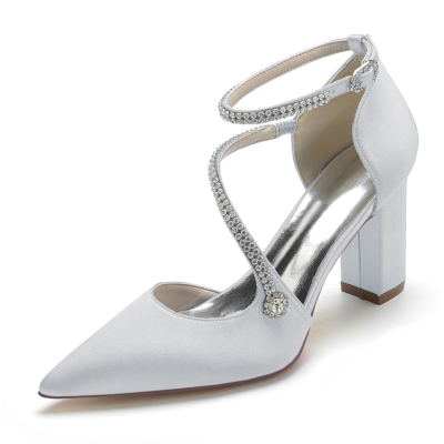 Zapatos de boda de tacón con correa en el tobillo y diamantes de imitación con punta en punta de satén plateado