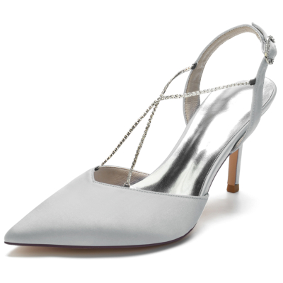 Zapatos de salón de tacón destalonado con tiras cruzadas y diamantes de imitación con punta en punta de satén plateado