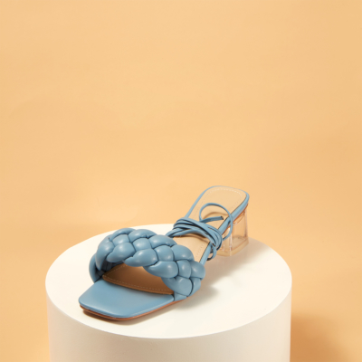 Sandalias acolchadas con punta cuadrada azul Chinelas de tacón transparente