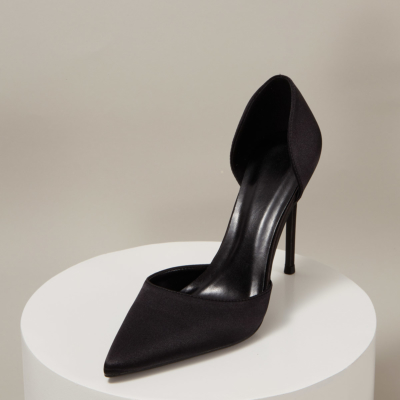 Zapatos de salón con punta en pico y tacón de aguja D'orsay de satén para bodas en negro