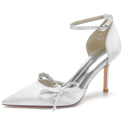 Zapatos de boda de tacón de aguja con punta estrecha y diamantes de imitación con correa en el tobillo de satén blanco